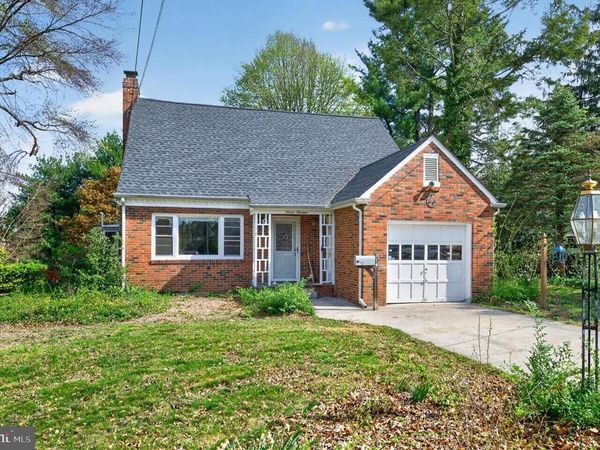 714 CHESTNUT AVENUE, LAUREL SPRINGS, NJ 08021