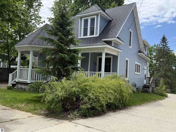 414 Simons Street S, Cadillac, MI 49601