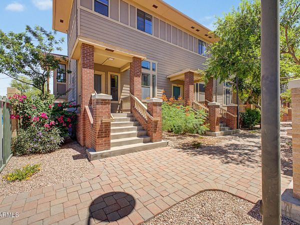 712 S BECK Avenue, Tempe, AZ 85281