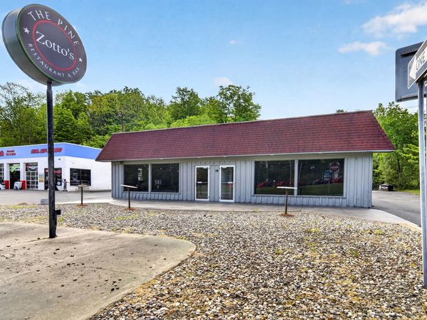 814 Hoosick Road, Troy, NY 12180