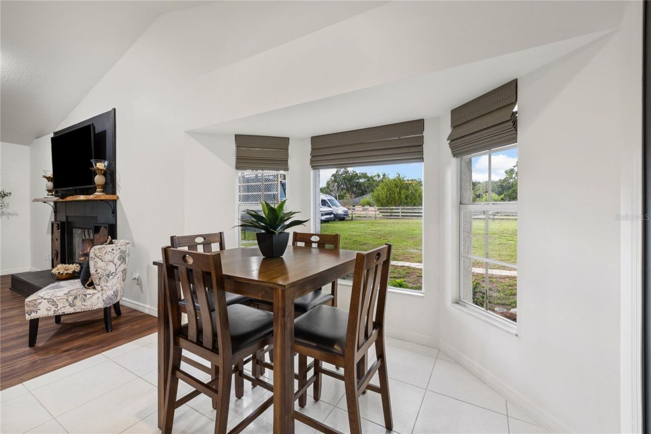 2900 Betty Drive, Deland, FL 32720 Photo
