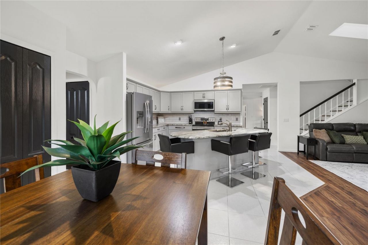 2900 Betty Drive, Deland, FL 32720 Photo