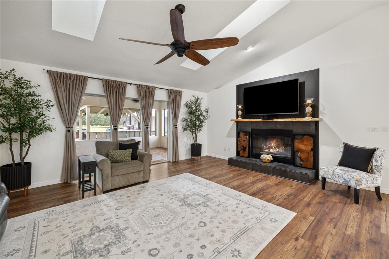 2900 Betty Drive, Deland, FL 32720 Photo