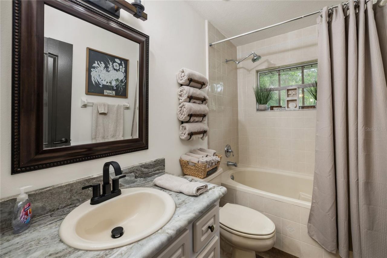 2900 Betty Drive, Deland, FL 32720 Photo