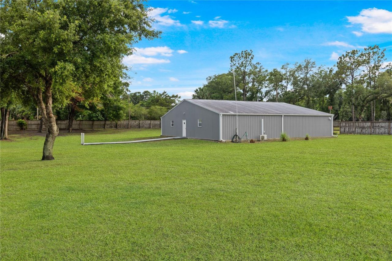 2900 Betty Drive, Deland, FL 32720 Photo