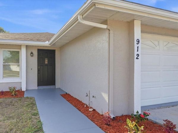 912 E HERON CIRCLE , WINTER HAVEN, FL 33884