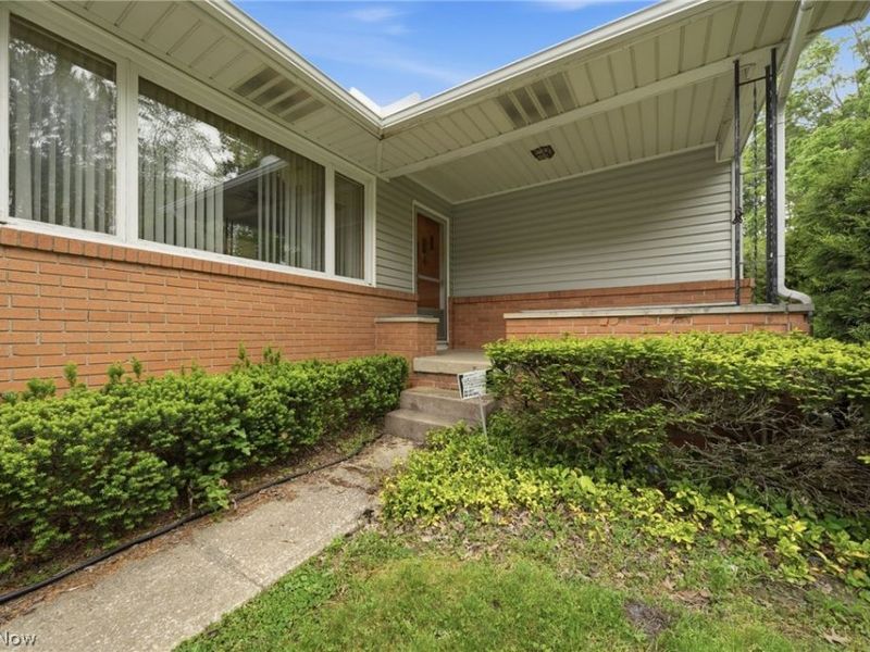 1471 Debra Drive, Ashtabula, OH 44004 Photo 2