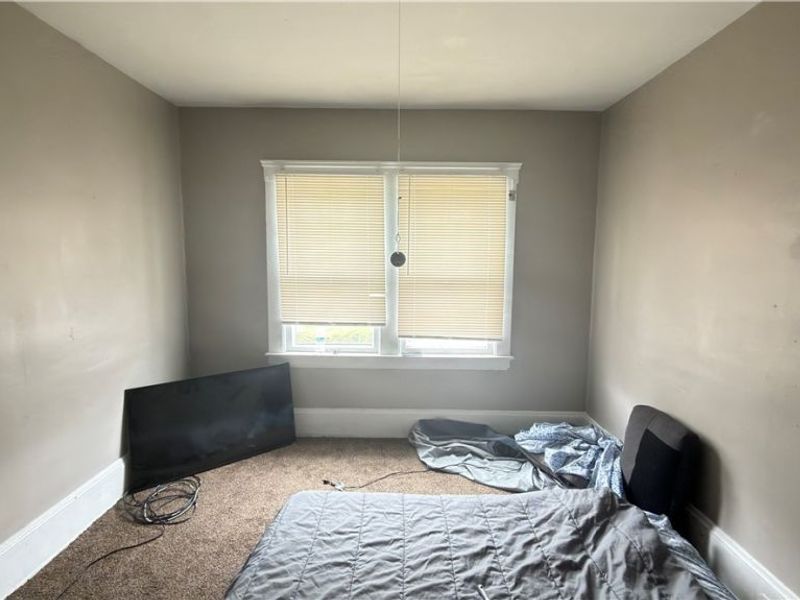 4297 E 139th Street, Cleveland, OH 44105 Photo 8