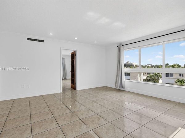 1020 94th St , Unit 301, Bay Harbor Islands, FL 33154