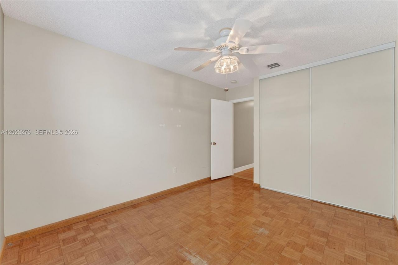 15657 NW 12th Mnr, Pembroke Pines, FL 33028 Photo