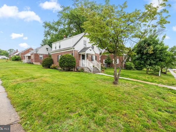 961 S HILLS BOULEVARD , POTTSTOWN, PA 19464