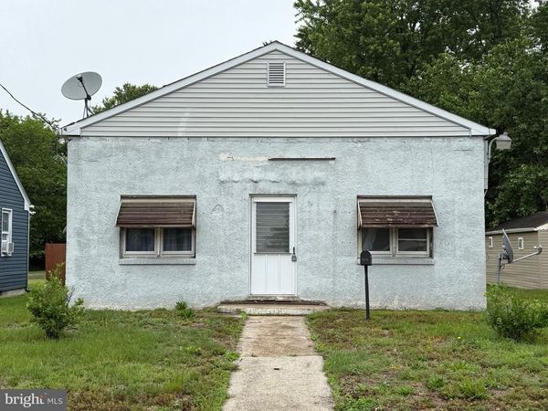 125 SIXTH AVENUE , CARNEYS POINT, NJ 08069