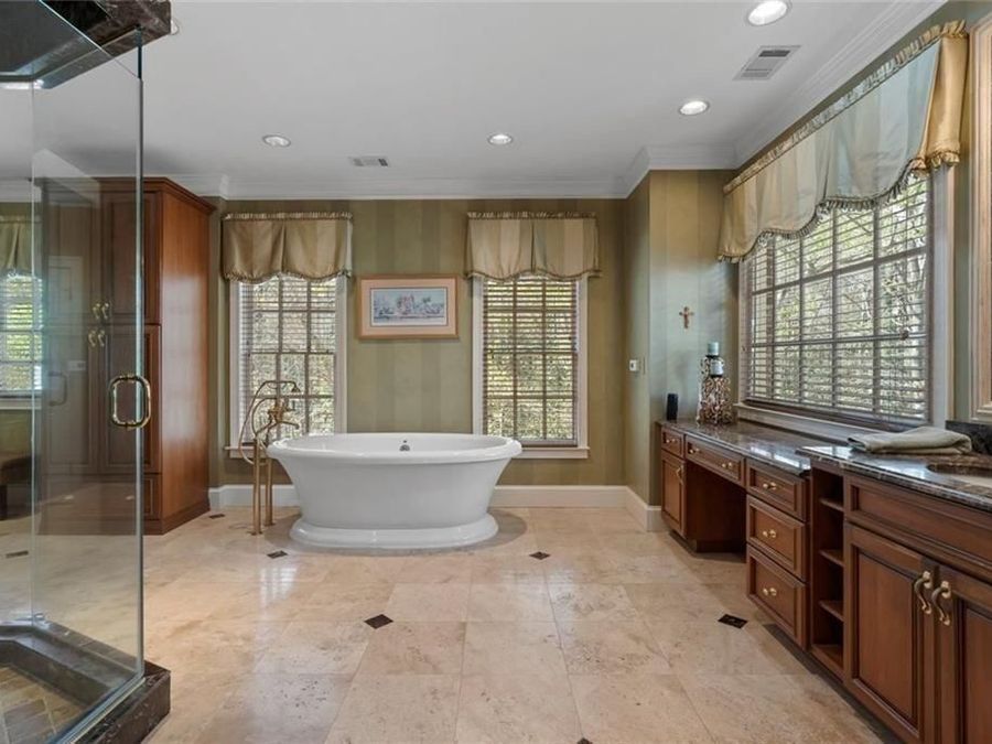Property Image 36
