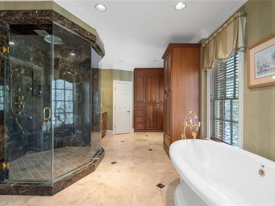 Property Image 38