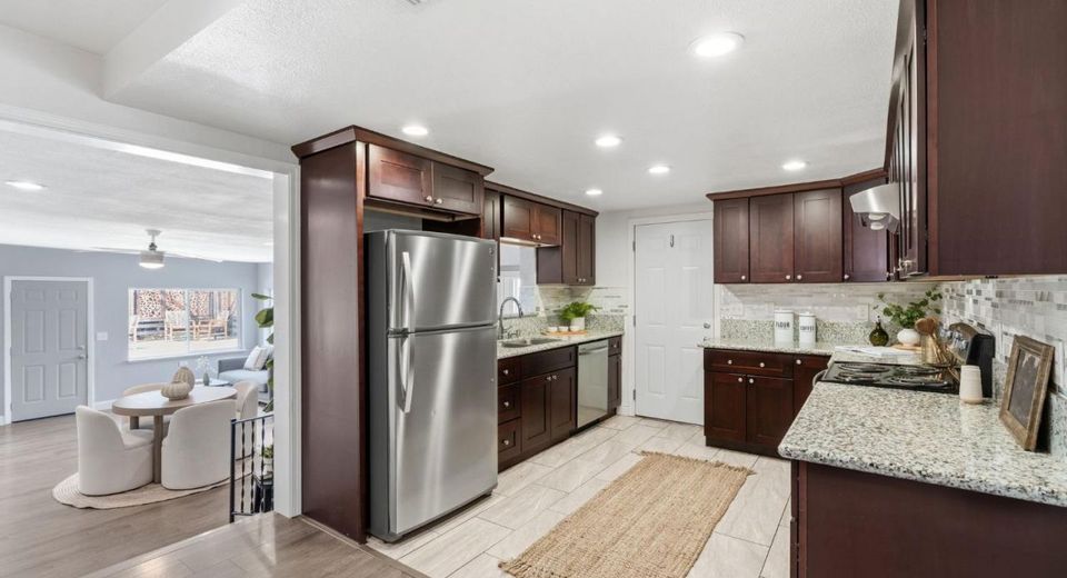 1457 Shirley Dr, Sacramento, CA 95822 Photo