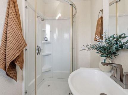 1457 Shirley Dr, Sacramento, CA 95822 Photo