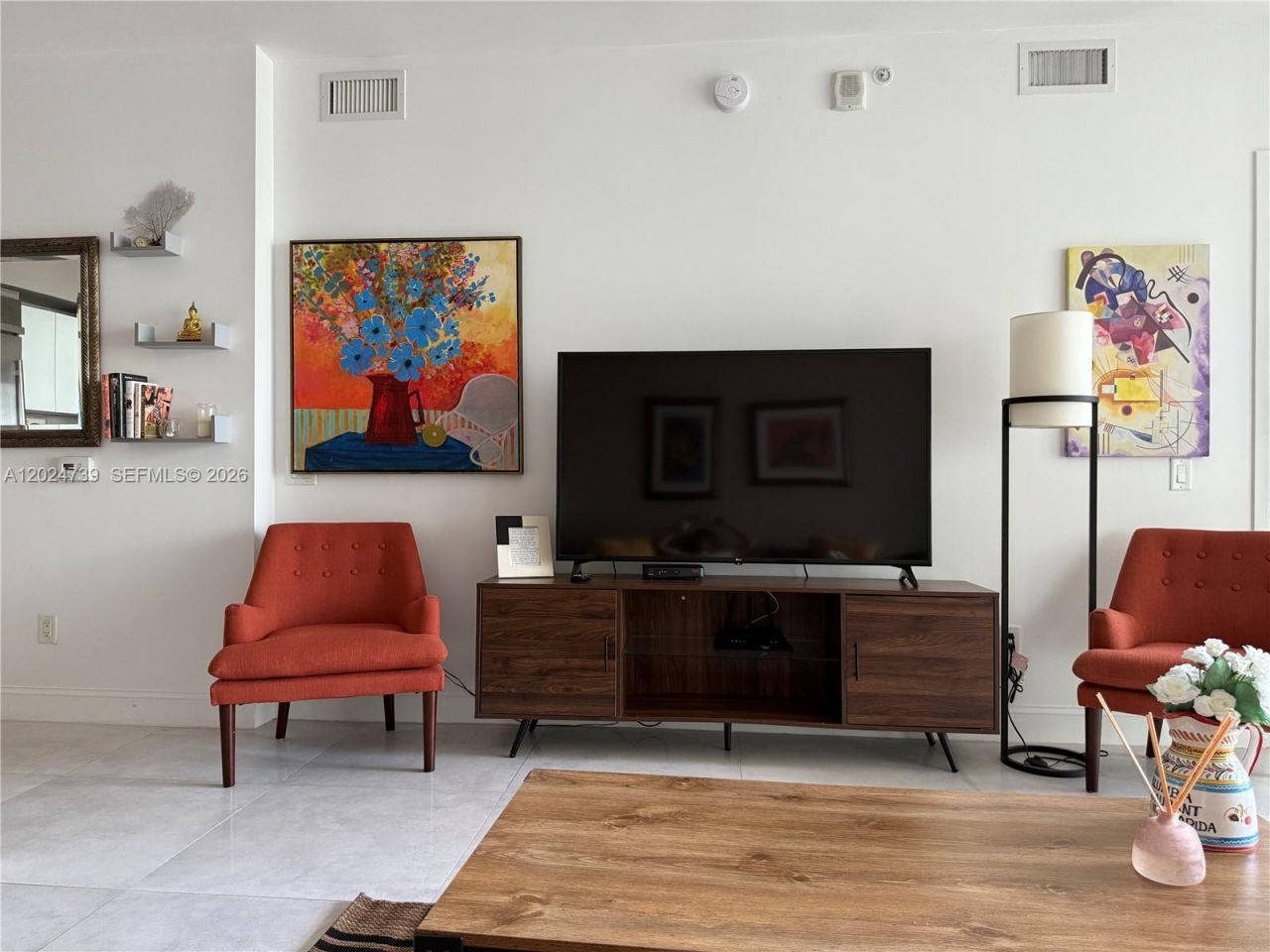 1300 Brickell Bay Dr, Unit 1007, Miami, FL 33131 Photo