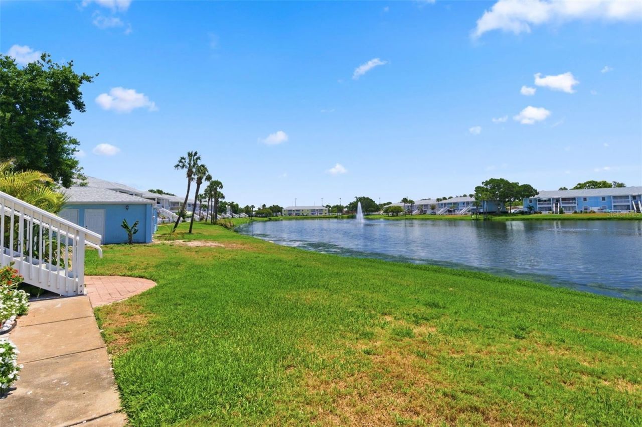 144 Pompano Drive Se, Unit A, Saint Petersburg, FL 33705 Photo