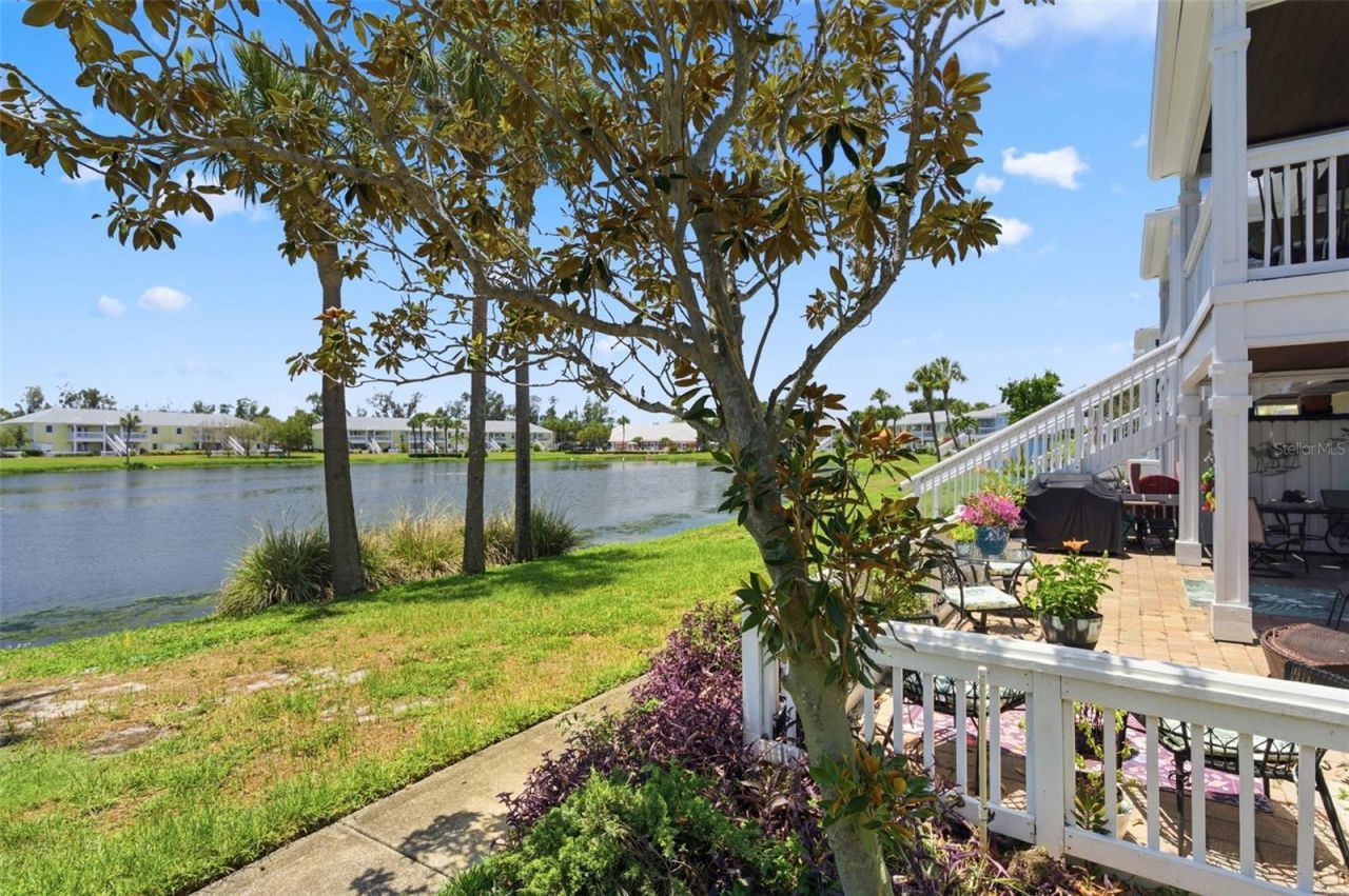 144 Pompano Drive Se, Unit A, Saint Petersburg, FL 33705 Photo