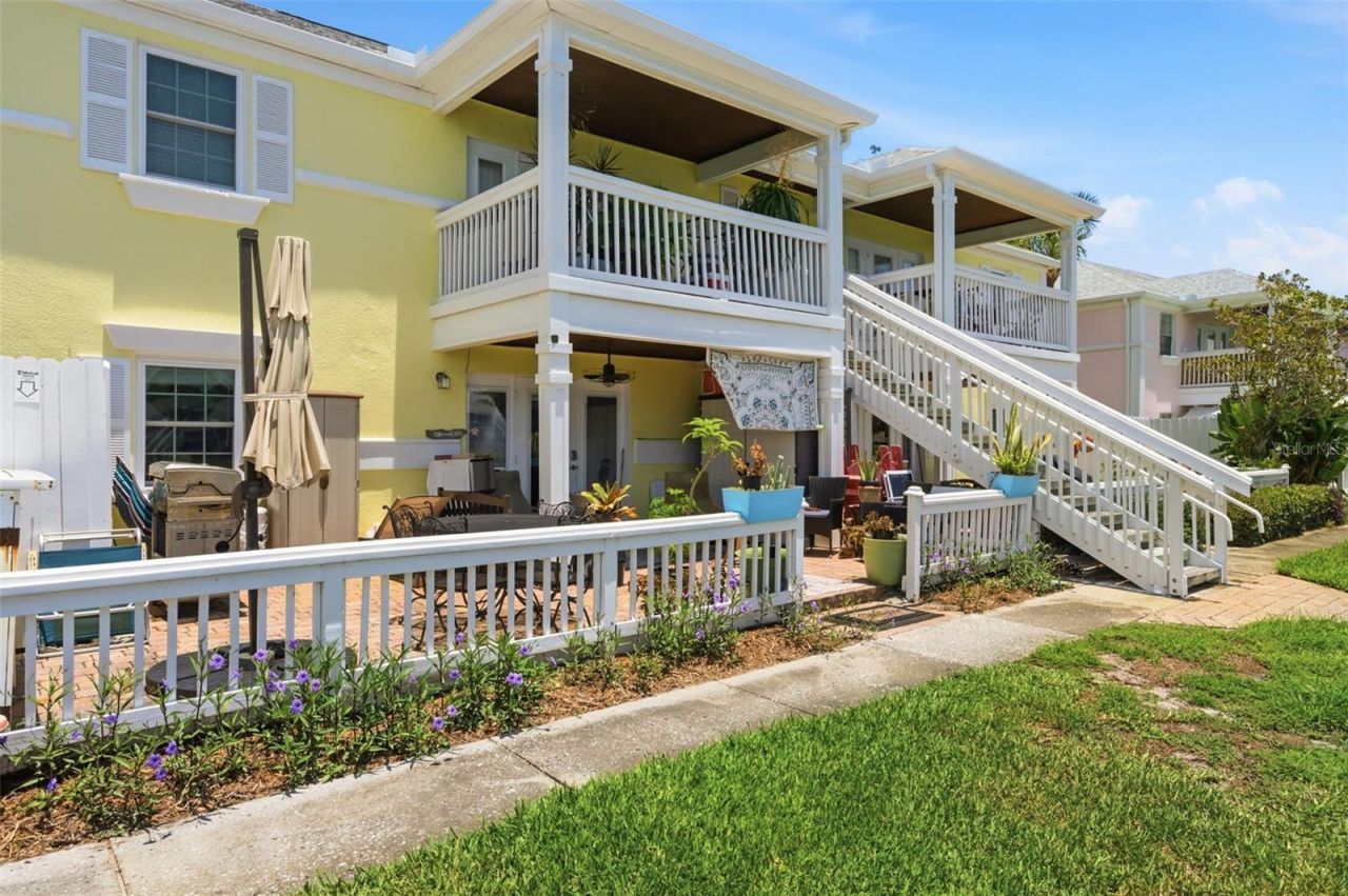144 Pompano Drive Se, Unit A, Saint Petersburg, FL 33705 Photo