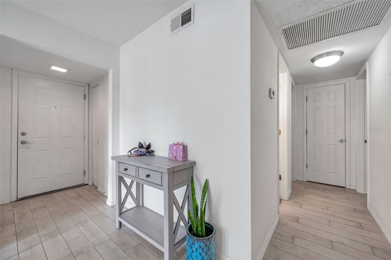 144 Pompano Drive Se, Unit A, Saint Petersburg, FL 33705 Photo