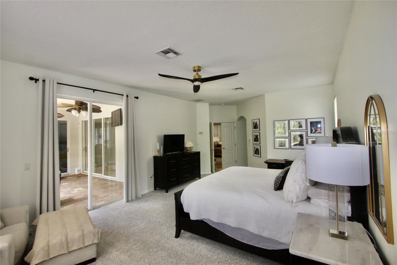 9041 Laurel Ridge Drive , Mount Dora, FL 32757 Photo
