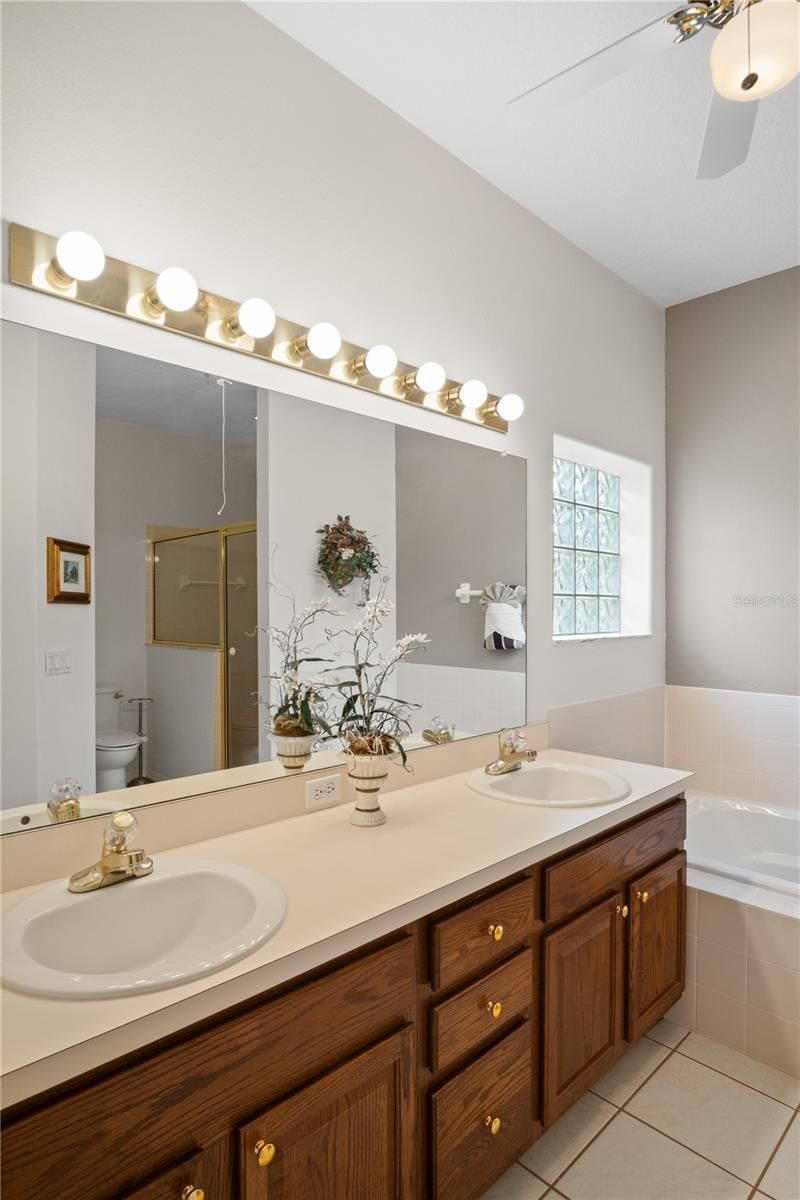 223 Ridge View Drive, Davenport, FL 33837 Photo