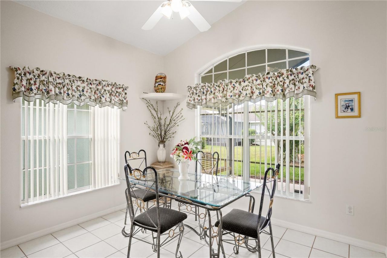223 Ridge View Drive, Davenport, FL 33837 Photo
