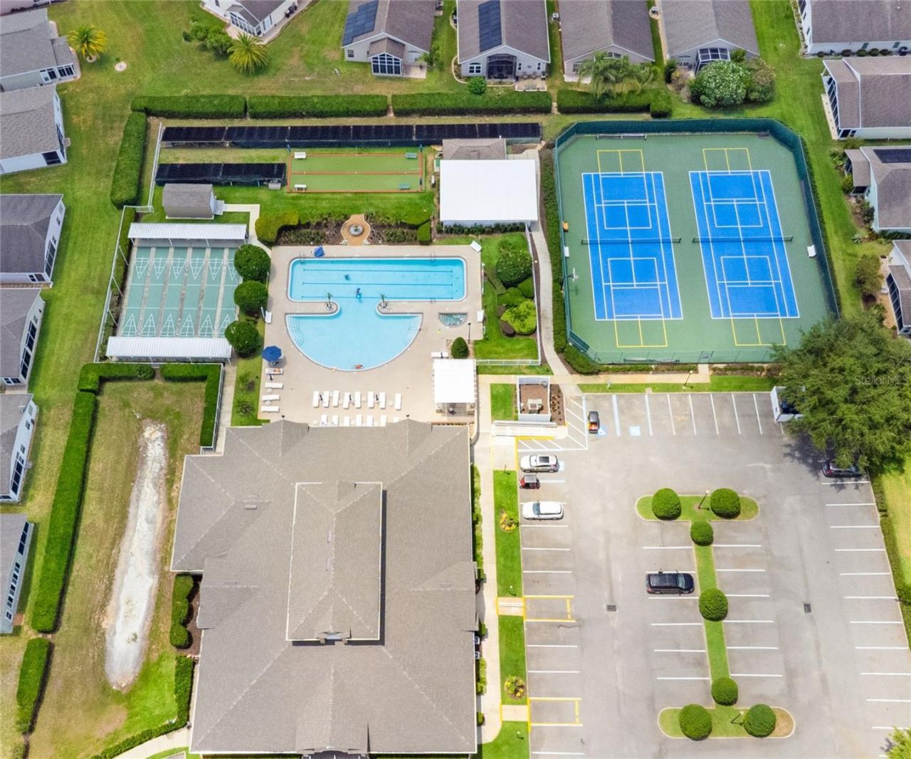 223 Ridge View Drive, Davenport, FL 33837 Photo