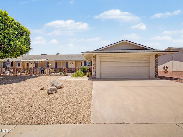 10609 W Tropicana Circle, Sun City, AZ 85351