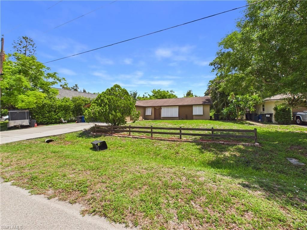 18541 Iris Rd , Fort Myers, FL 33967 Photo