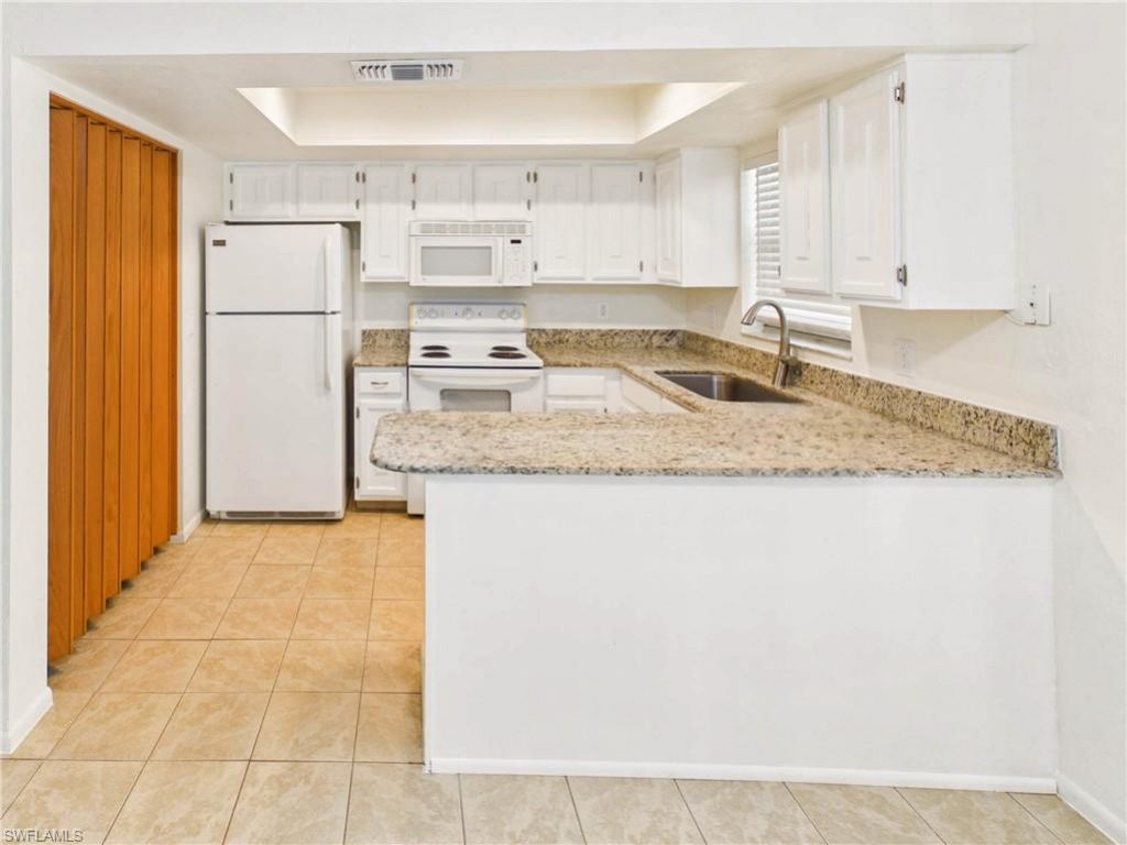 18541 Iris Rd , Fort Myers, FL 33967 Photo