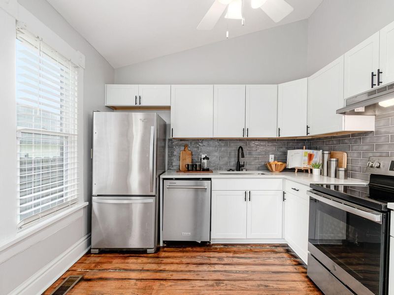 146 E 4th Avenue , Columbus, OH 43201 Photo 9