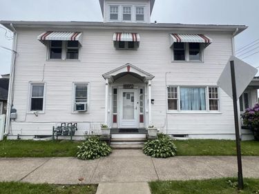 559 1/2 Fellows Avenue, Hanover, PA 18706
