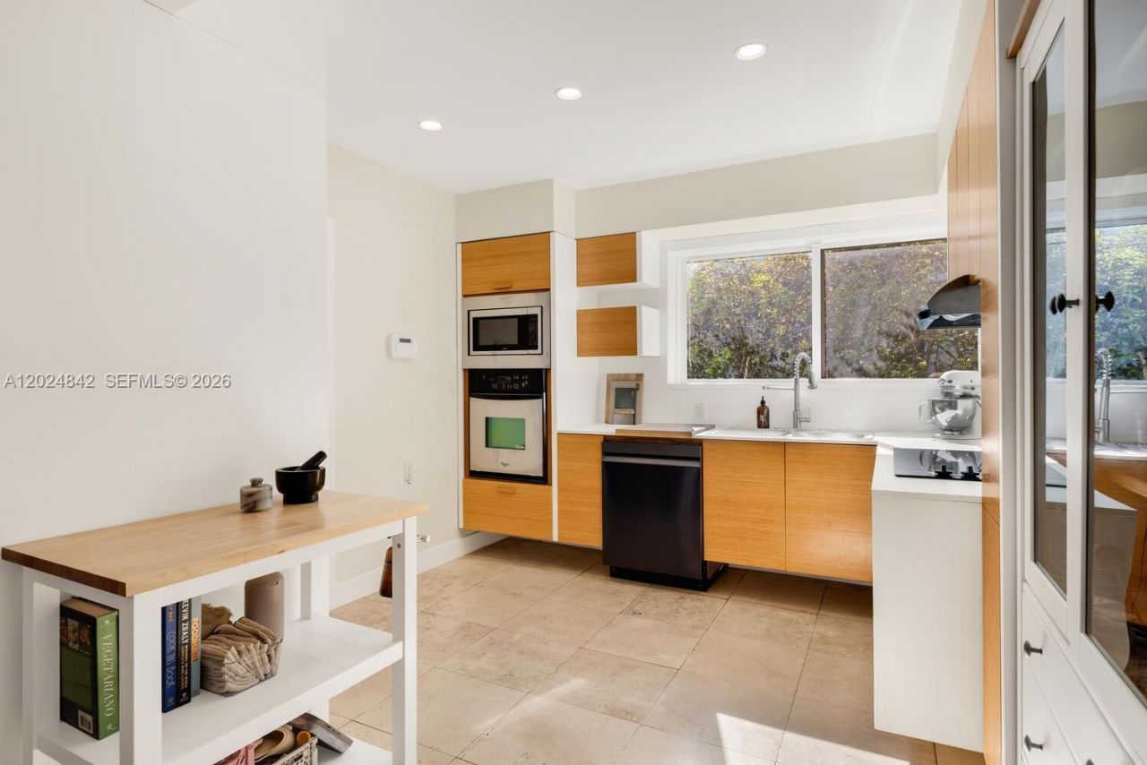 41 NE 51st St , Miami, FL 33137 Photo