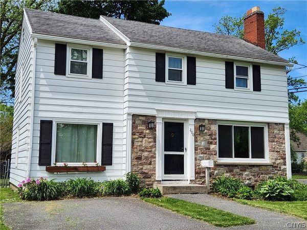 200 Windemere Road , Syracuse, NY 13219