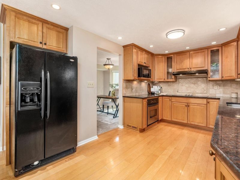 2400 Willis Road, Dublin, OH 43016 Photo 9