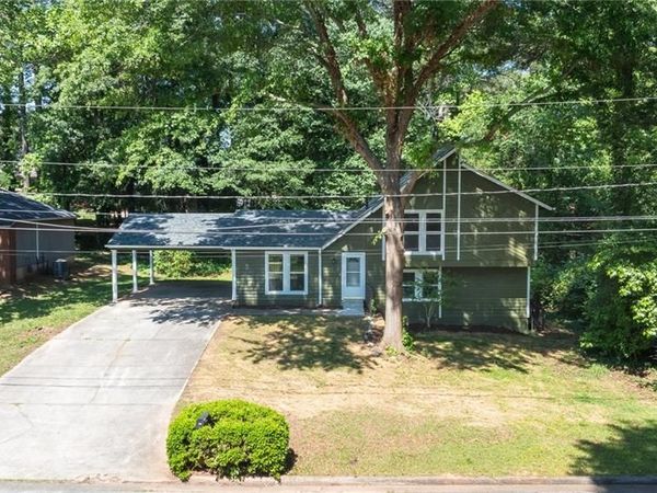 2160 Leslie Brook Drive , Decatur, GA 30035