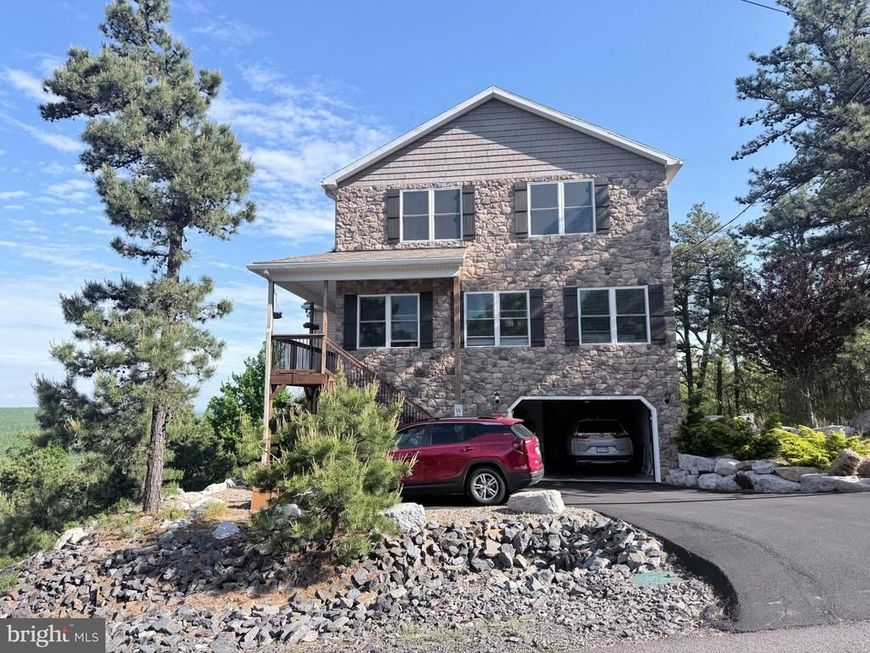 532 Buck Mountain Boulevard , Hazleton, PA 18202 Main Photo