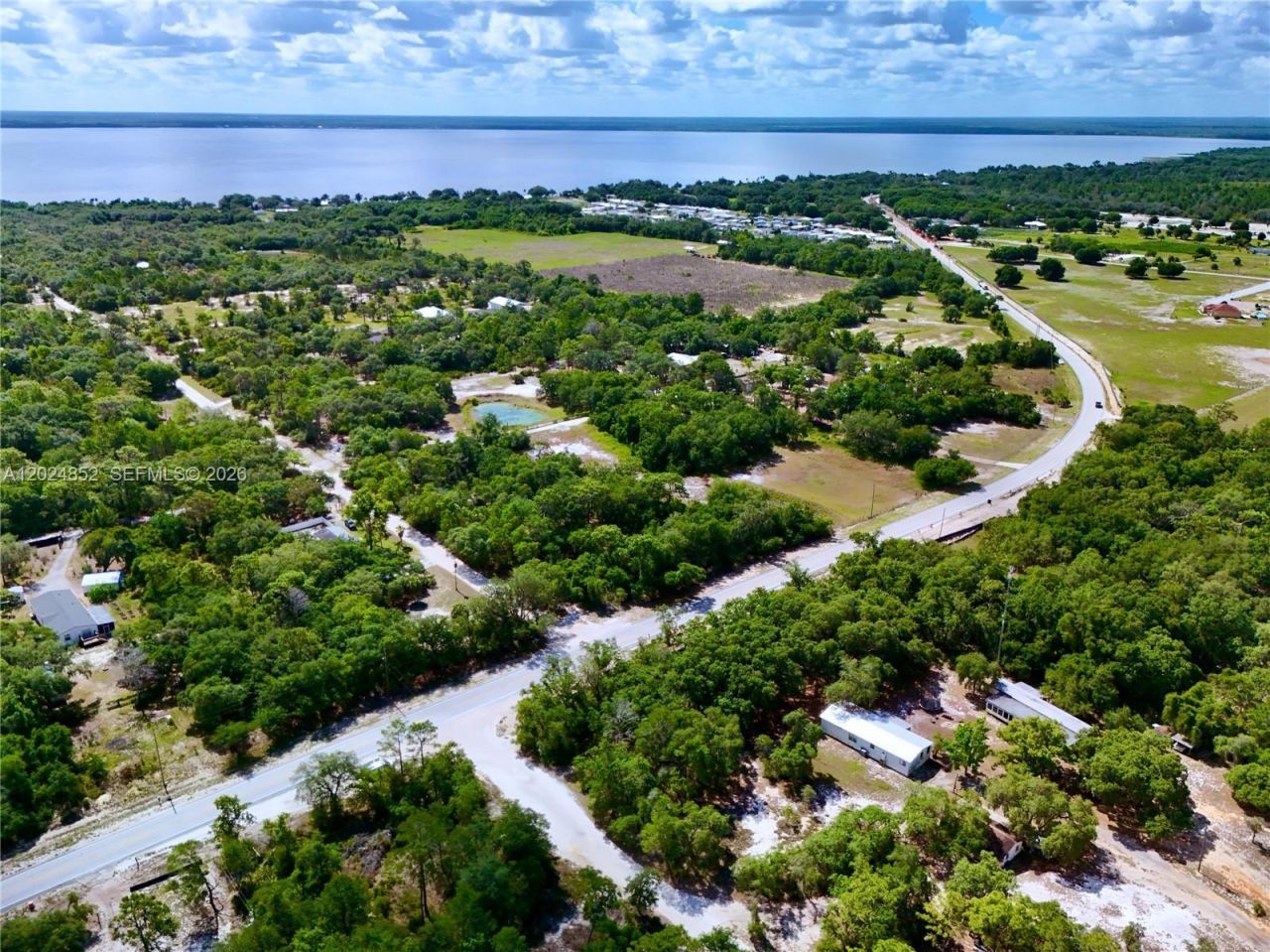 3175 Walk In Water Rd , Lake Wales, FL 33898 Photo