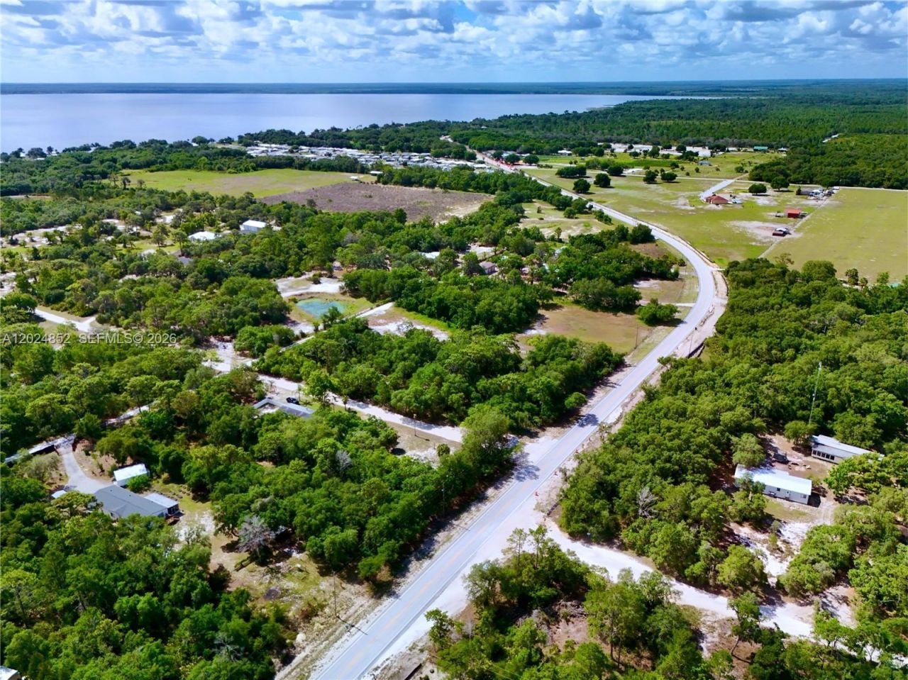 3175 Walk In Water Rd , Lake Wales, FL 33898 Photo