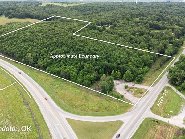 15310 Highway 10 , Wyandotte, OK 74370