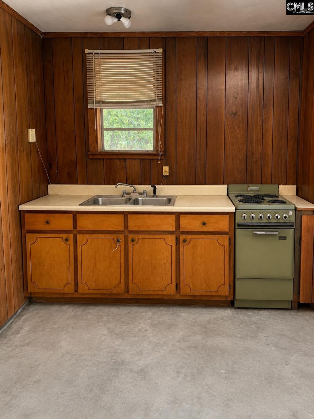 174 Chevy Lane  Photo 25