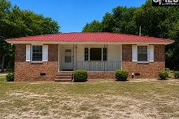 174 Chevy Lane  photo 4