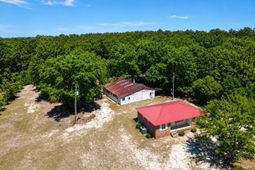 174 Chevy Lane  photo 4