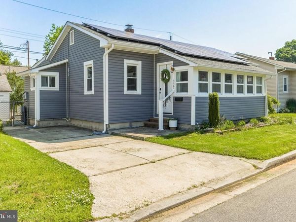 337 JACKSON AVENUE , CARNEYS POINT, NJ 08069