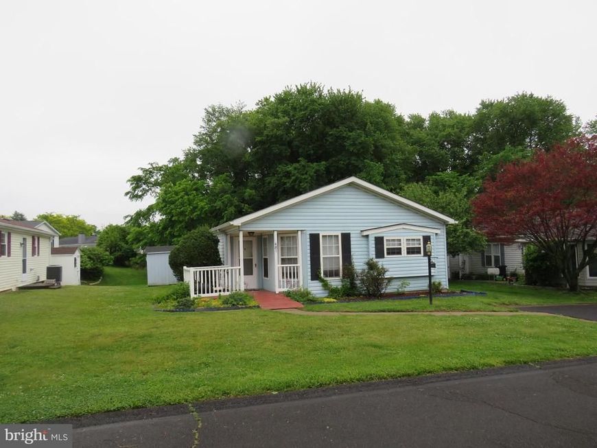 481 Goldenrod Crossing W , New Hope, PA 18938 Main Photo