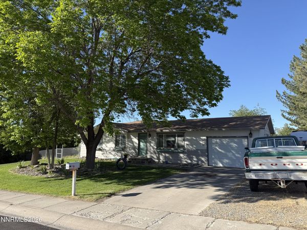 1925 Skyland Boulevard, Winnemucca, NV 89445
