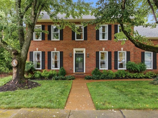 208 Coronation Ct, Franklin, TN 37064
