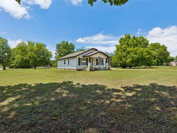 806 S 13th Street, Tecumseh, OK 74873